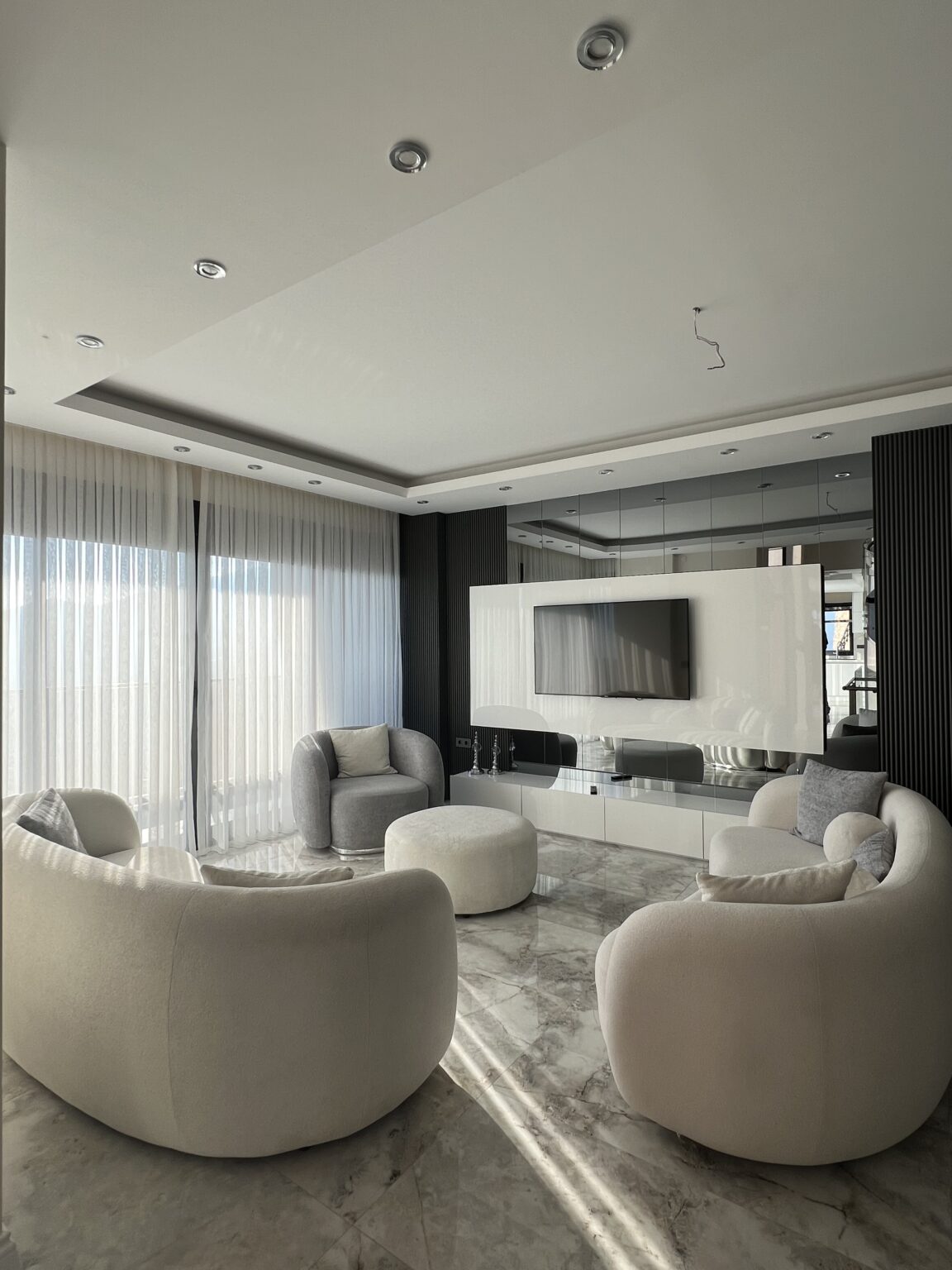 About us Sunset Estate